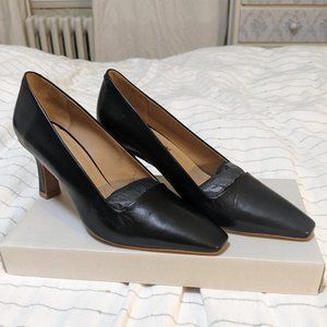L'Intervalle Black Leather Pumps size 38